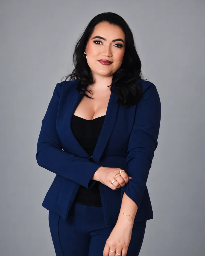 Laura Mendes, professora de Direito e Processo do Trabalho